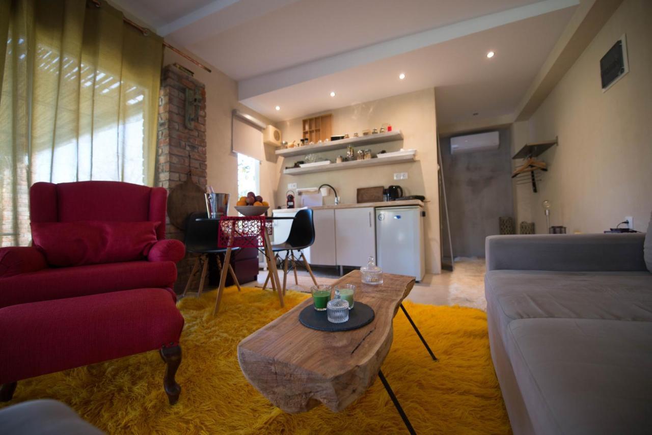 Sinanis Garden House Lejlighed Volos Eksteriør billede