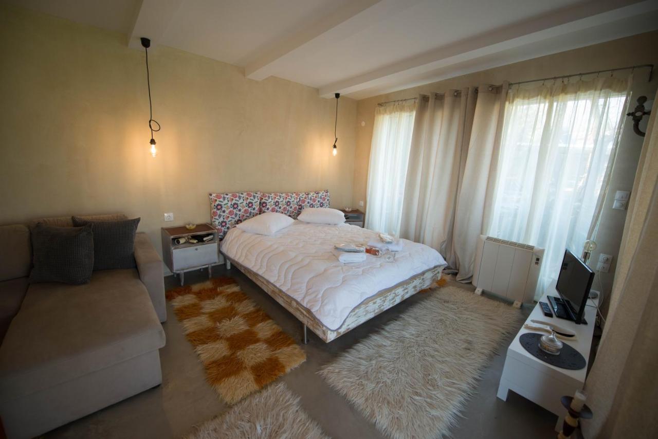 Sinanis Garden House Lejlighed Volos Eksteriør billede